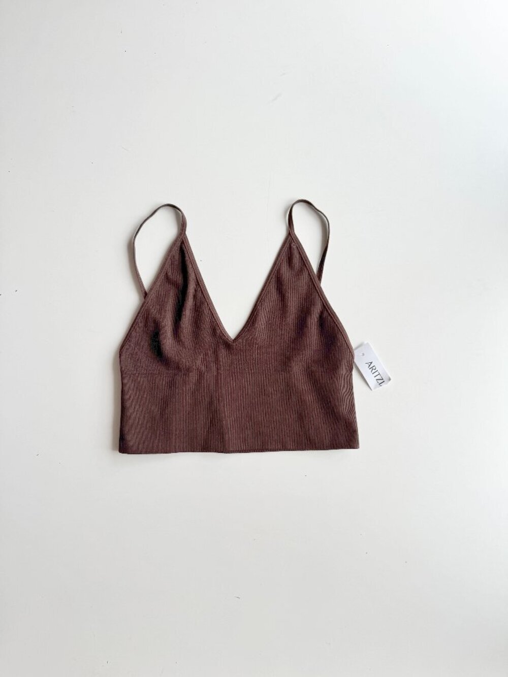 NWT Aritzia TALULA Toni Brown Seamless Knit V-Neck Cropped Tank Bra Top, Size M
